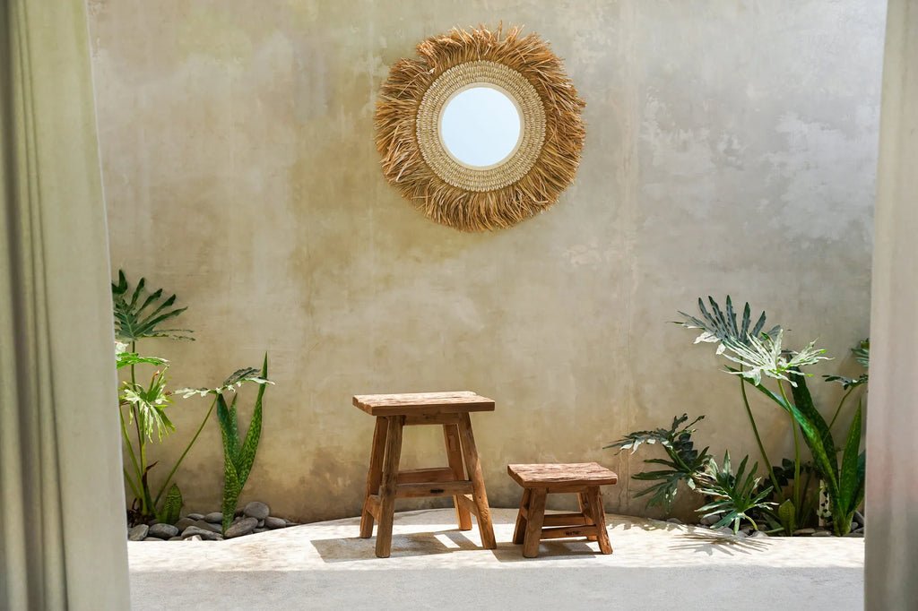 The Raffia Cowrie Mirror - Natural White - Balinaya