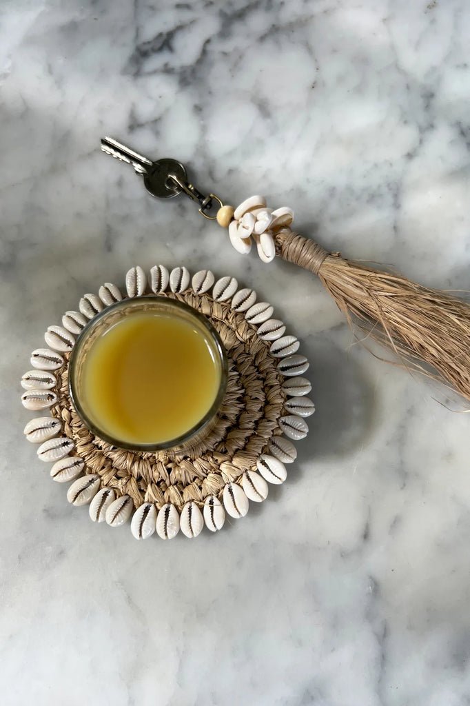 The Raffia Shell Coaster - Natural - Balinaya