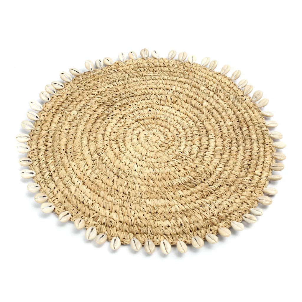 The Raffia Shell Placemat - Natural - Balinaya