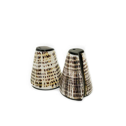 The "Salt and Peppa" Shells Set - Set of 2 - Balinaya