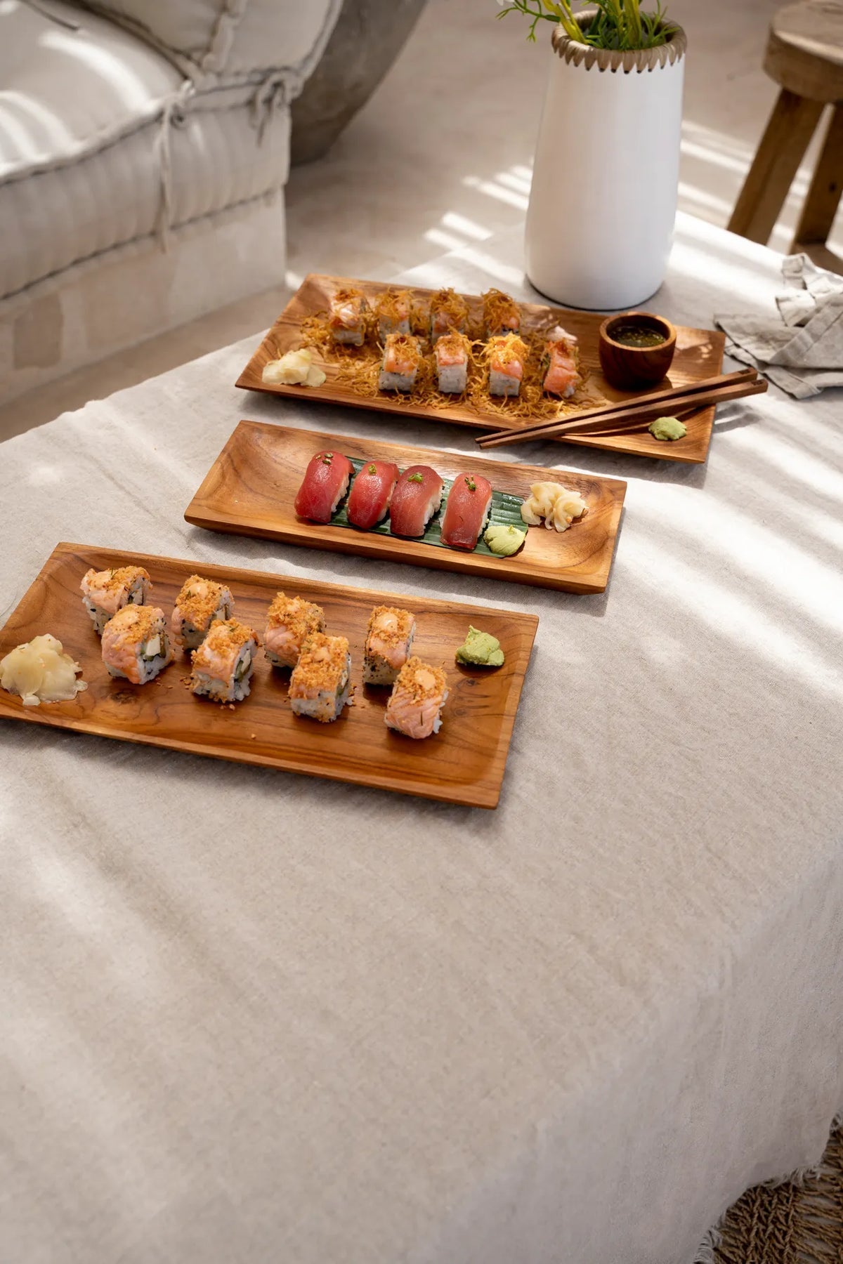 The Teak Root Sushi Plate - M - Balinaya